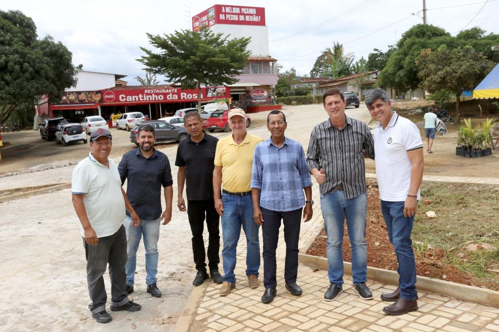 Obras de pavimentação na Entrada do Bonfim